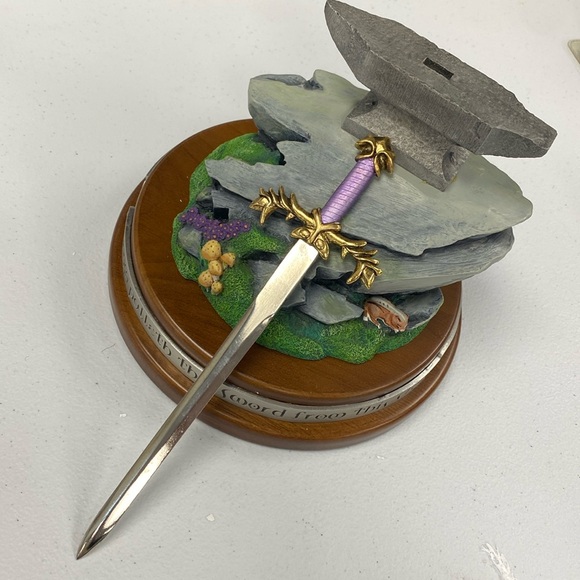 Excalibur Sword, Stone & Anvil Statue 24Kt Gold Plating by Factory X New In Box - Picture 3 of 16